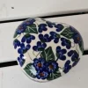 Herz als Dose, 9 x 5 cm, Unikat, antik eventuell Glasurrisse, mal heller, mal dunkler bemalt^Bunzlauer Keramik Online