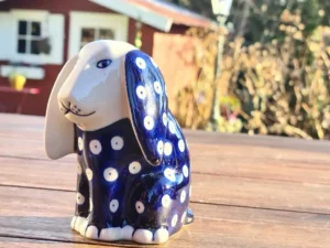 Hund, sitzend, 11 x 11 x 7,5 cm, Tradition 5 - BSN 8004^Bunzlauer Keramik Sale