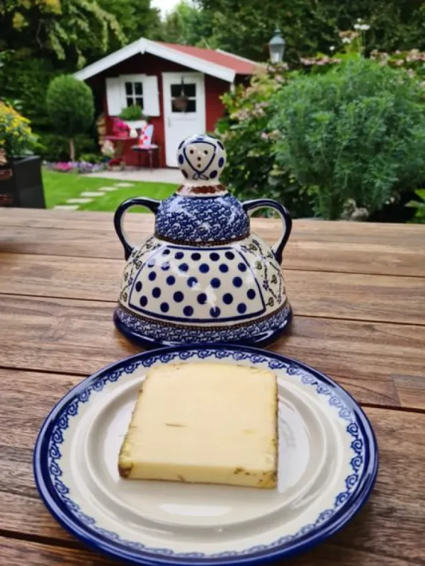Käsemarie groß, alte mit Glasurrissen eventuell^Bunzlauer Keramik New